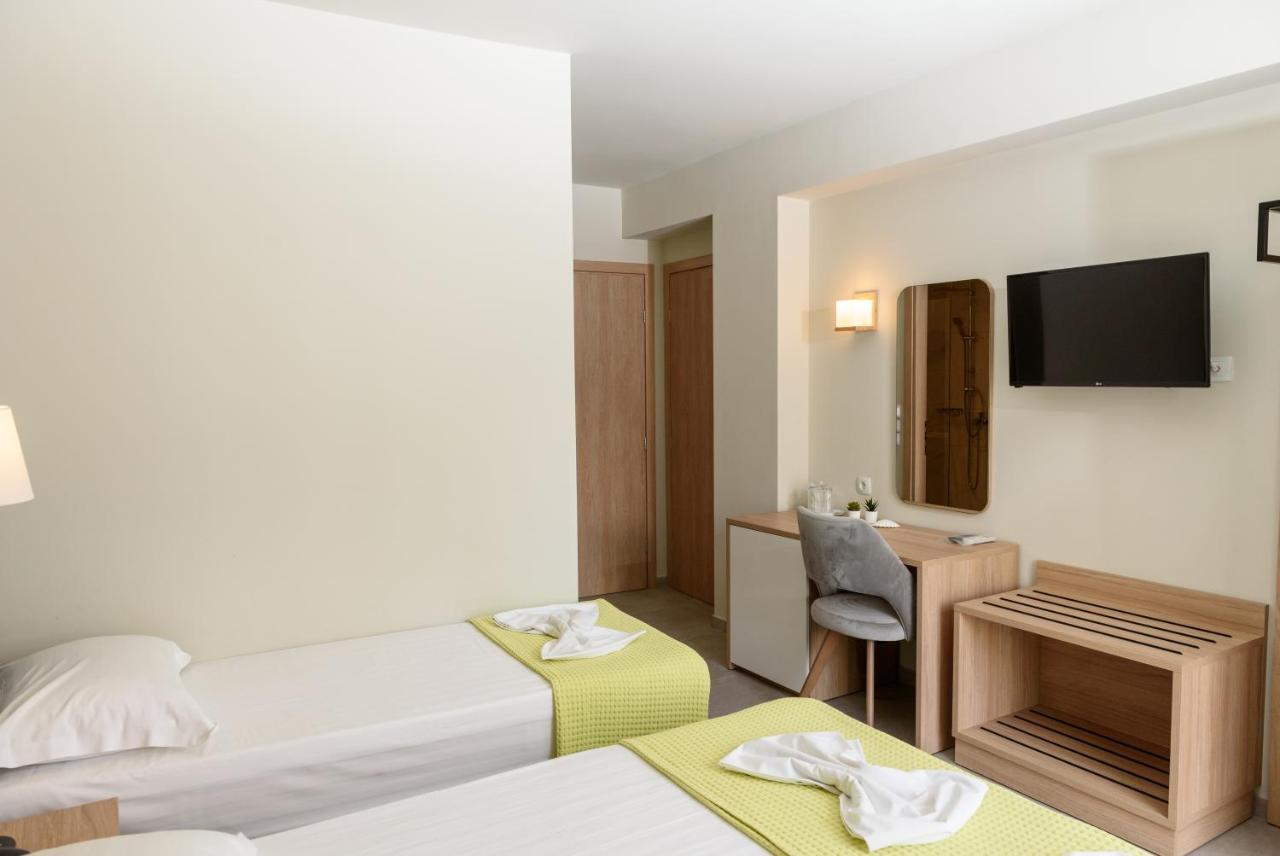 Regina Mare Hotel Kateríni Exteriör bild
